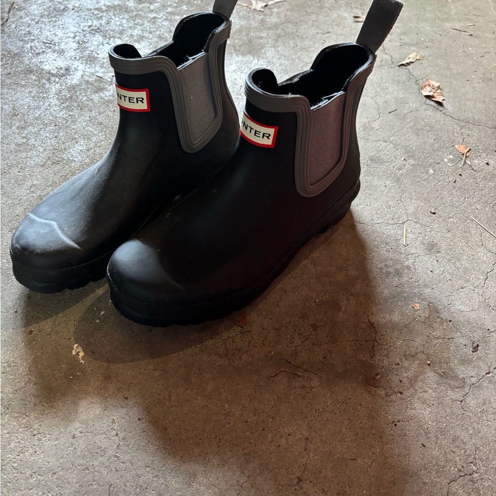 Hunter Classic Black Short Boots - Picture 6 of 7